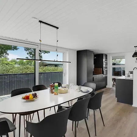 Cozy In With House Sea View Haderslev